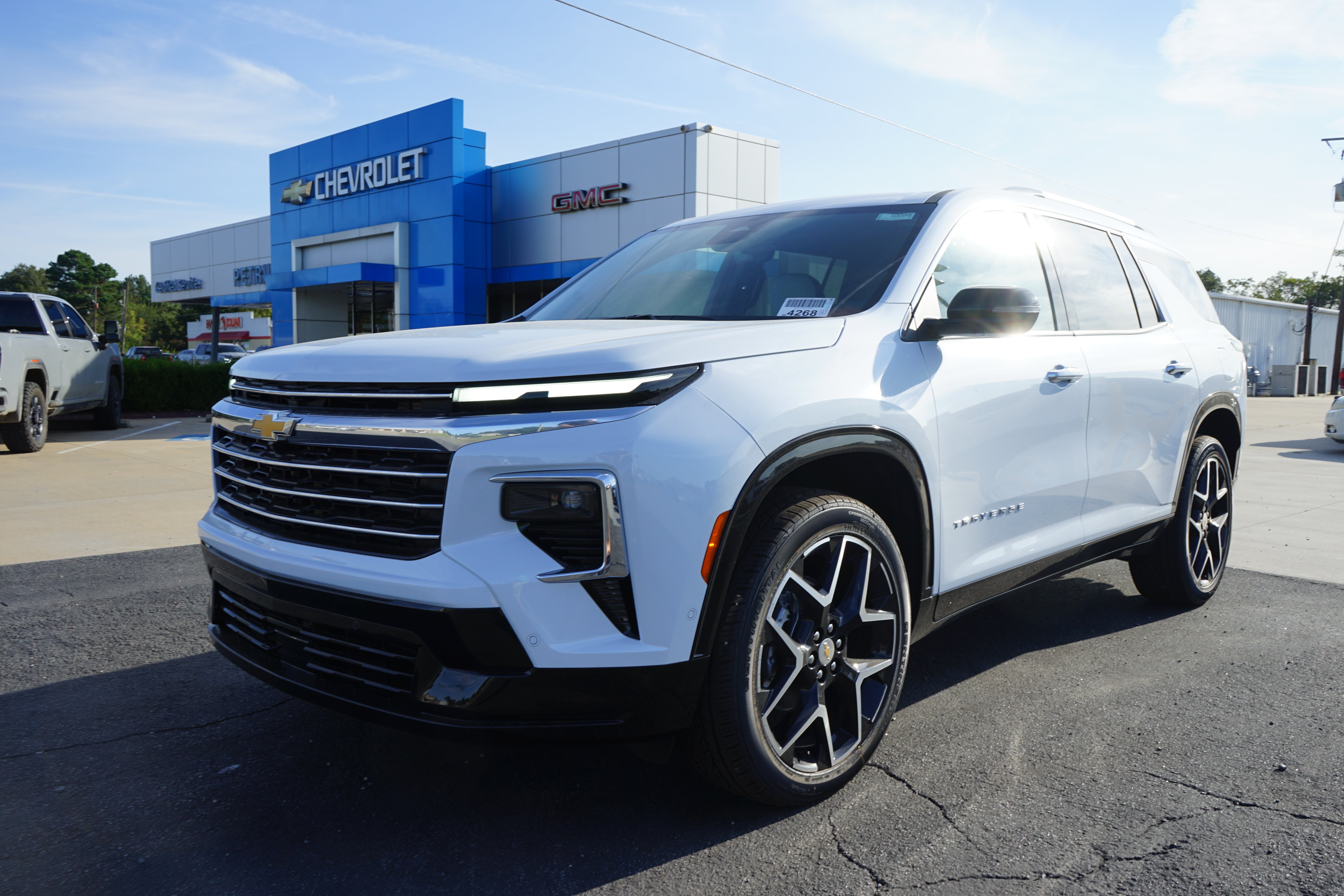 2026 Chevrolet Traverse High Country in Polar White Tricoat — front three-quarter view